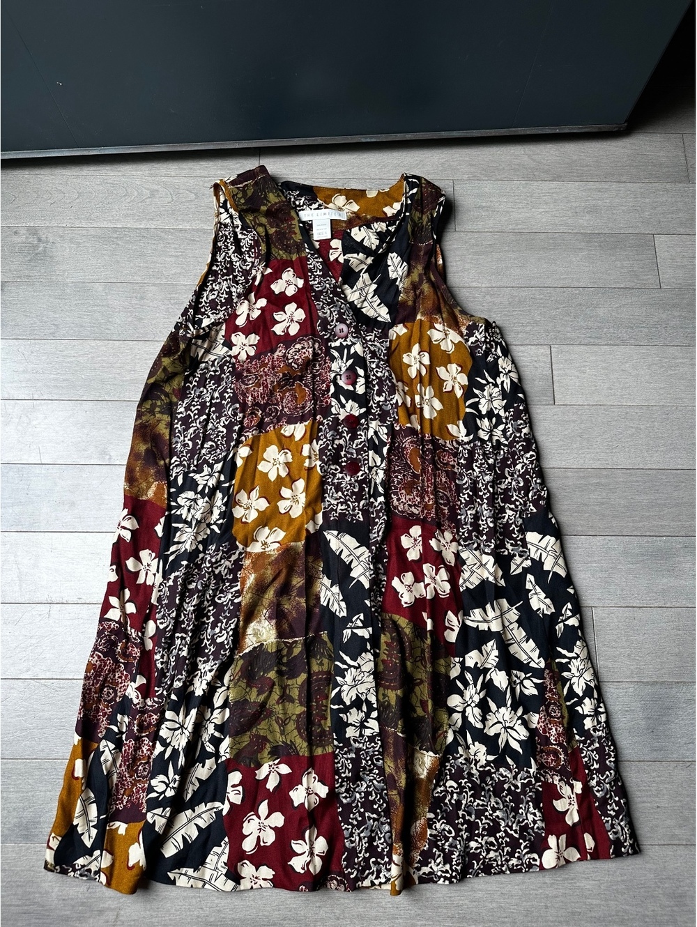 Women’s The Limited Patchwork Floral Sleeveless Rayon Button Down Blouse Size S